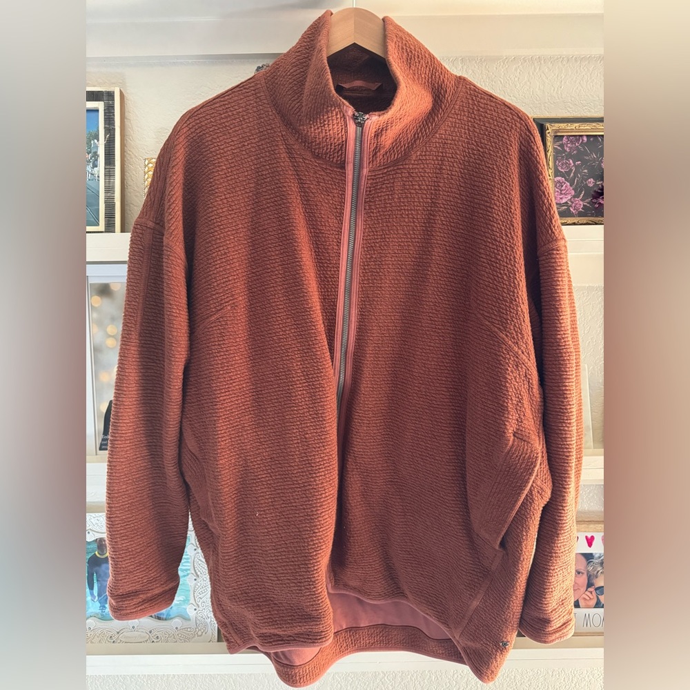Lululemon Peaceful Moments Full Zip Jacket - Size 10 ⭐️